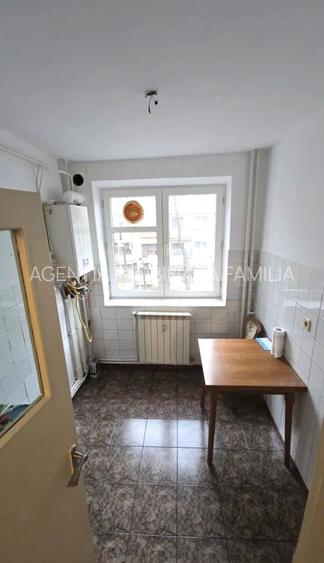 Apartament 3 camere, semidecomandat – etaj 1/4 – Micro 17 (Tiglina 4) - 8