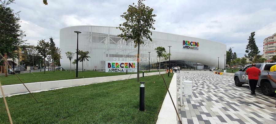 Apartament decomandat cu 2 camere, ansamblu rezidential,Bd Metalurgiei - 20