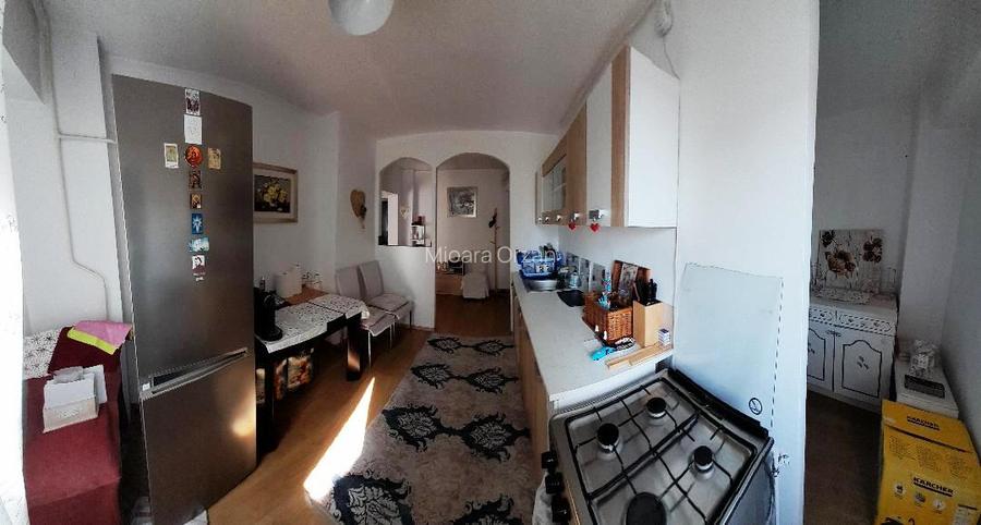 Piata Iancului-Mihai Bravu, ap 3 camere, etaj 8/8, bloc 1991 - 5