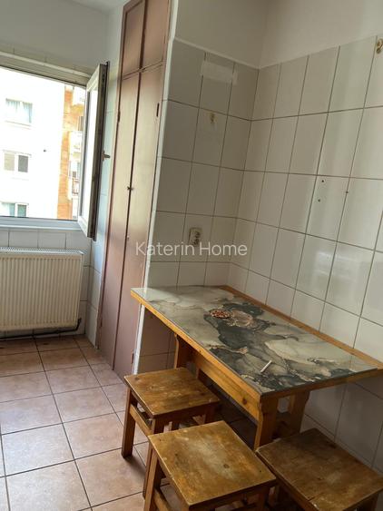 Apartament 4 camere, zonă centrală, Ploiești - 19