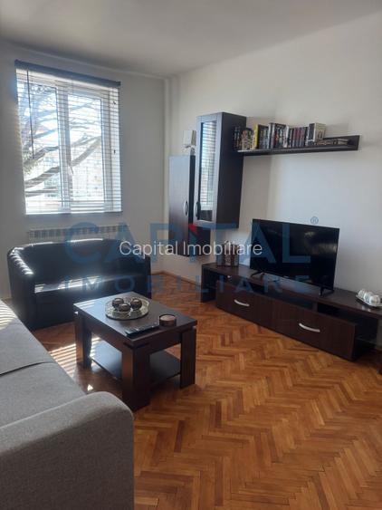 APARTAMENT ZONA CENTRALA DE VANZARE,2 CAMERE,ETAJ 1,TURDA,COMISION 0% - 6