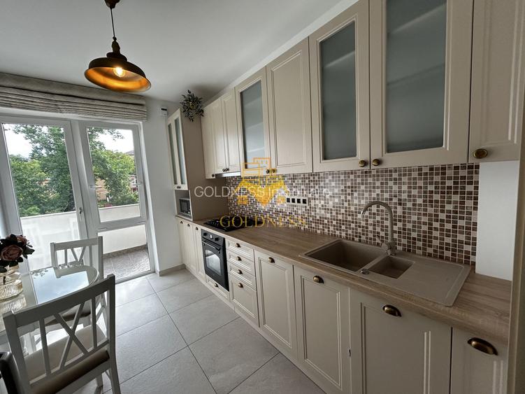 3 camere decomandate, LUX, Parcare, AC, Zona Fagului, Andrei Muresanu - 9