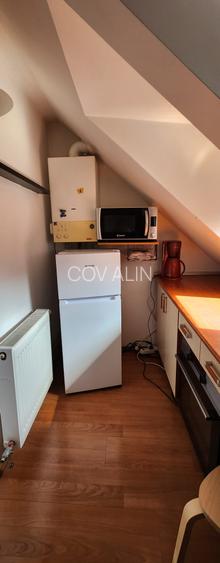 Garsoniera, suprafata 47 mp, mansarda in vila, zona 15 Noiembrie! - 7