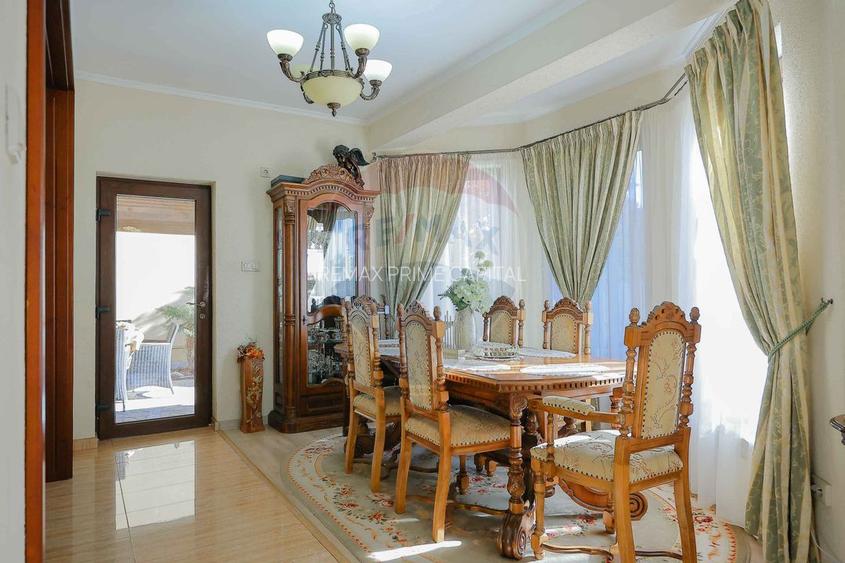 De vânzare vilă cu 7 camere, drum privat, în zona de Dealuri - 11