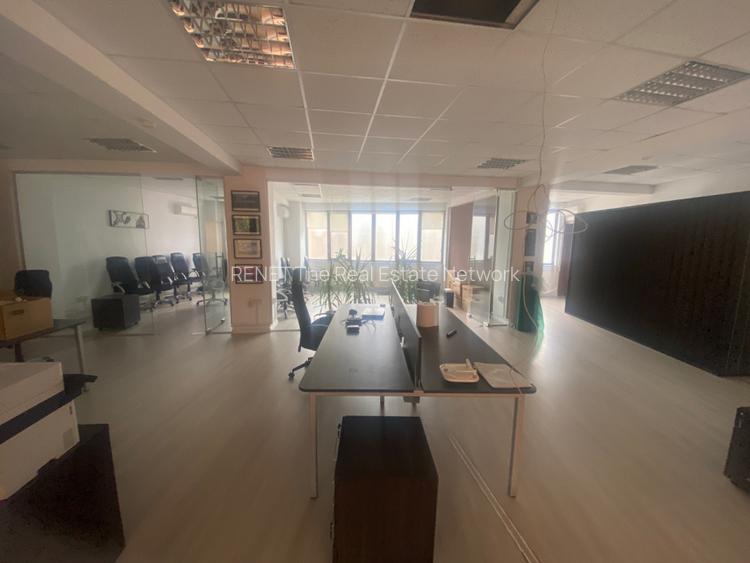 Vă propunem spre inchiriere clădire de birouri situată în Cotroceni - 5