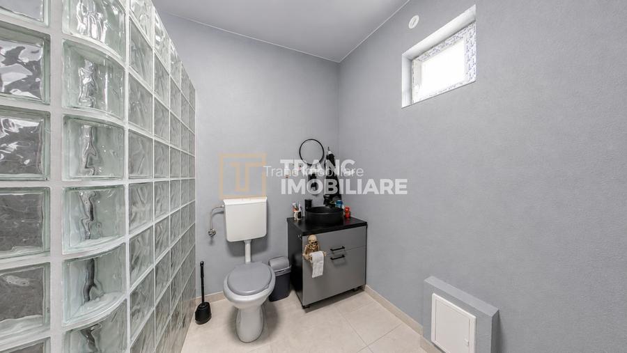 Casă renovată în Grădiște 🏡 | Teren generos - 18
