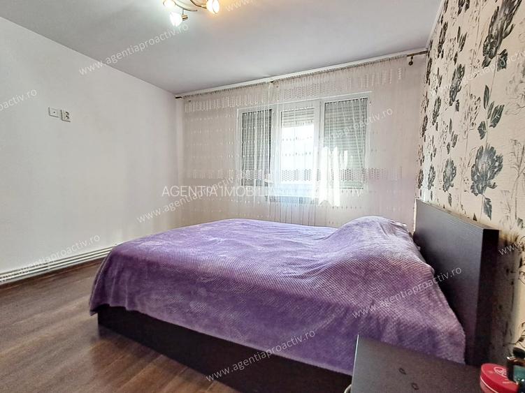 Apartament cu 2 camere decomandat,  Micro 20, mobilat si utilat! - 2