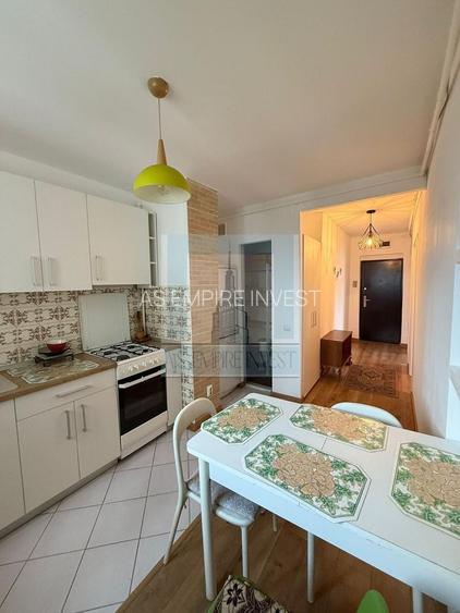 Apartament 3 camere - zona Astra - 2