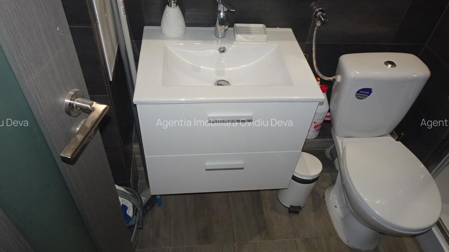 Inchiriez, garsoniera in Deva, zona Dacia, etaj 1, situata pe mijloc, amenajata - 8