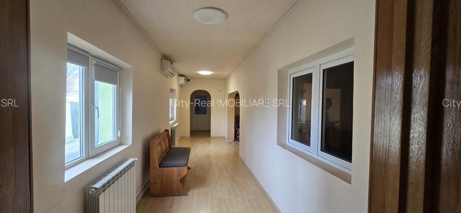 Casa 6 camere, pod 100 mp ,ICIL, pe colt,3  intrari ,2 centrale gaze ,5 bai - 2