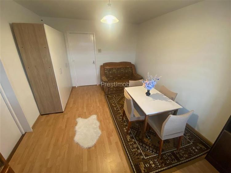 Apartament cu 3 camere de inchiriat in Dambu - 7