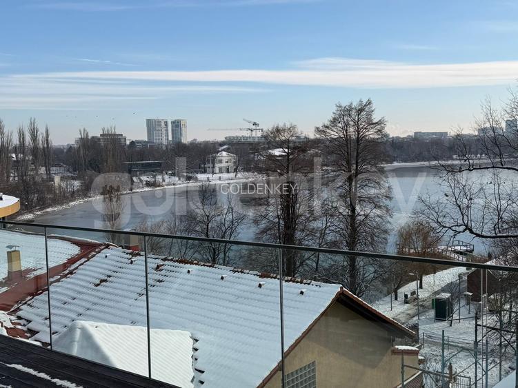 Apartament modern cu 5 camere | vedere spre lac | 2 garaje - 2