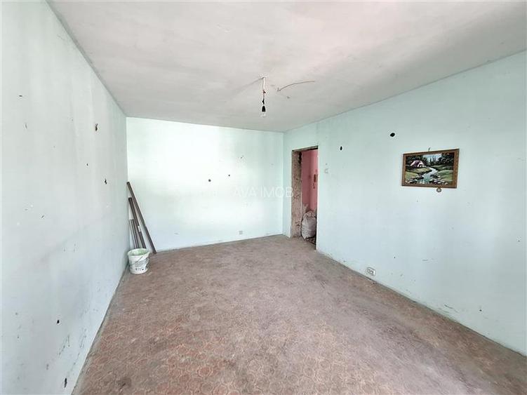 Apartament 3 camere decomandat Mioritei-Bacau - 2