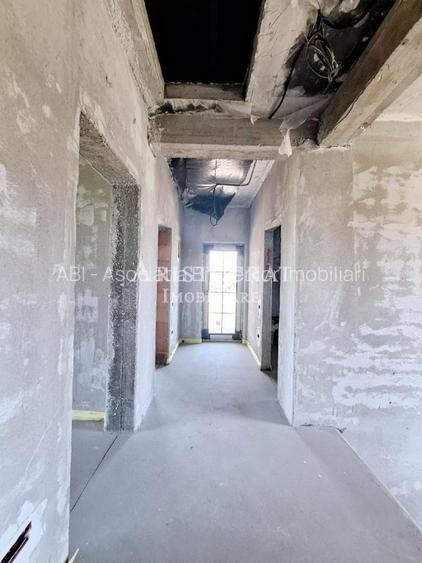 Vila individuala langa padure finisaje la alegere Corbeanca - 19