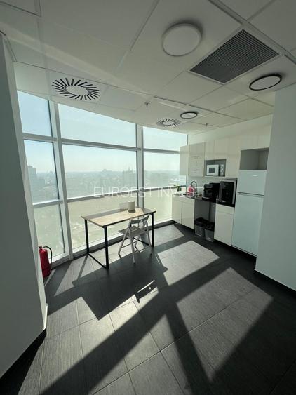 Birou de inchiriat P-ta Victoriei - 2