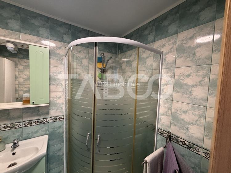 Casa de vanzare cu 5 camere  Zona Terezian + un teren 150mp bonus - 28