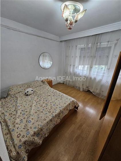 Apartament 3 Camere Decomandate - 3