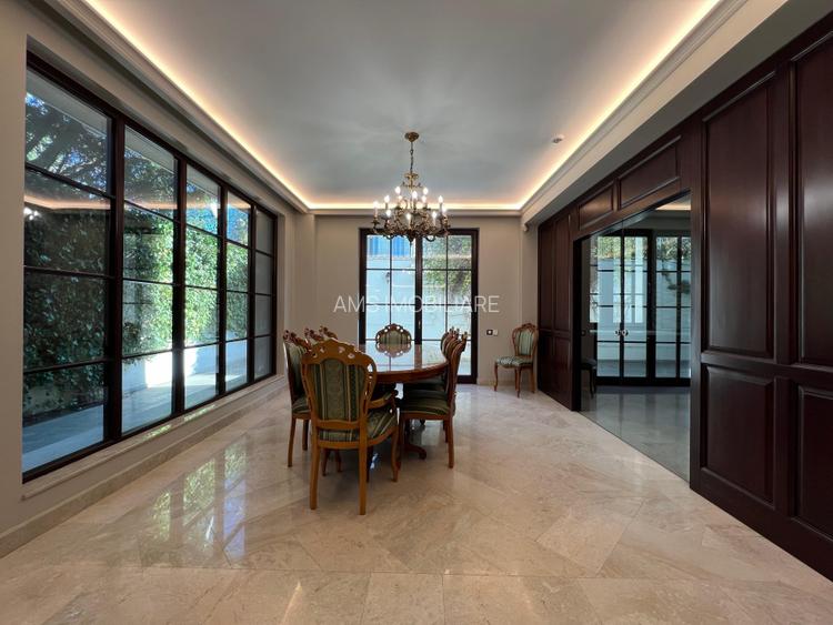 VILA DEOSEBITA / SPATII GENEROASE / CURTE PROPRIE - 7