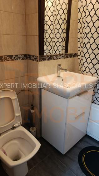 Garsoniera situata in zona FAR - 13