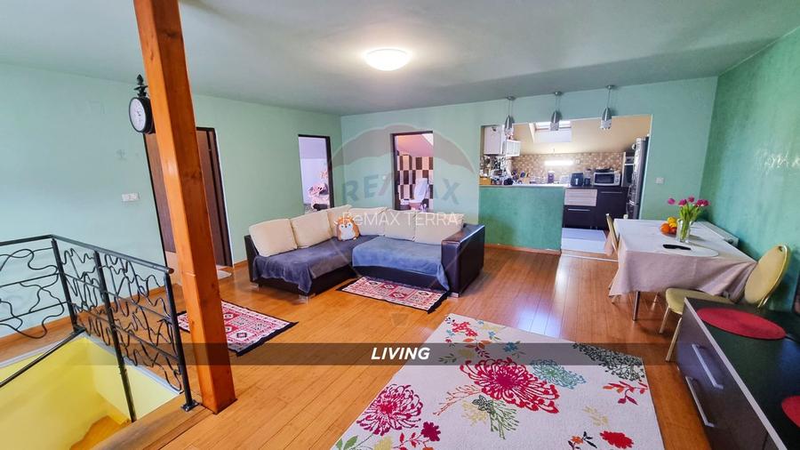 Casă / Vilă cu 5 camere de vânzare în zona Orasul Vechi - 15