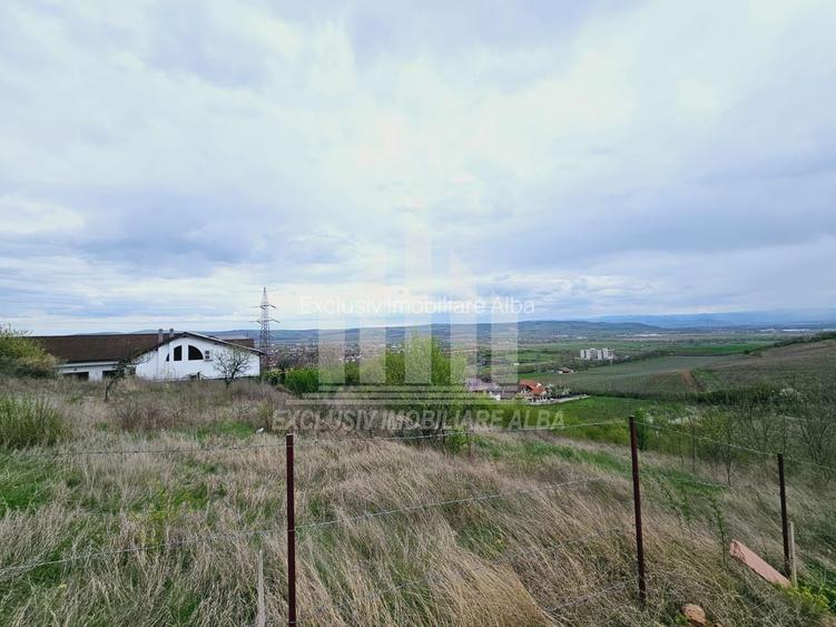 Teren intravilan | De vanzare | 630 mp | 22 ml deschidere | Seigau - 2