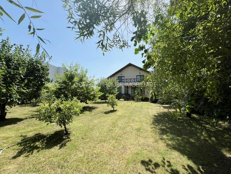 Vila 7 camere, teren 880mp, vanzare- inchiriere, IANCU NICOLAE - 2