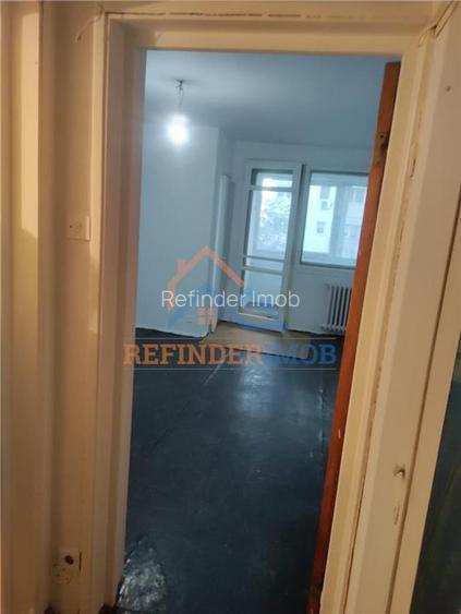 Garsoniera de vanzare, zona Titan - 1 Decembrie 1918 - 3