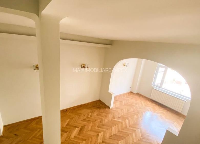 Vila la inchiriere - 13