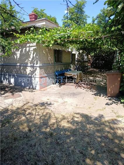 Casa tip parter + spatii comerciale Zona Garii - 16