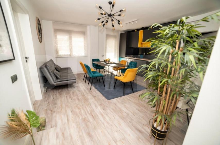 Apartament cu 3 camere, 60 mp, cu terasa de 37 mp si parcare, in zona Vivo - 7