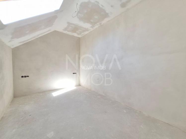 Casa generoasa cu 5 camere, 2 bai, dressing si parcare – Sura Mica - 6