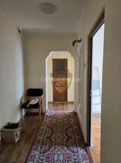 Ocazie!Ap. 4 camere - Faleza Nord la 300m de plaja  et 2/4 , centrala gaze - 7