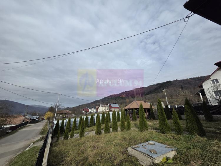 Vila de vacanta cu 4 camere de vanzare in Valea Doftanei - 8