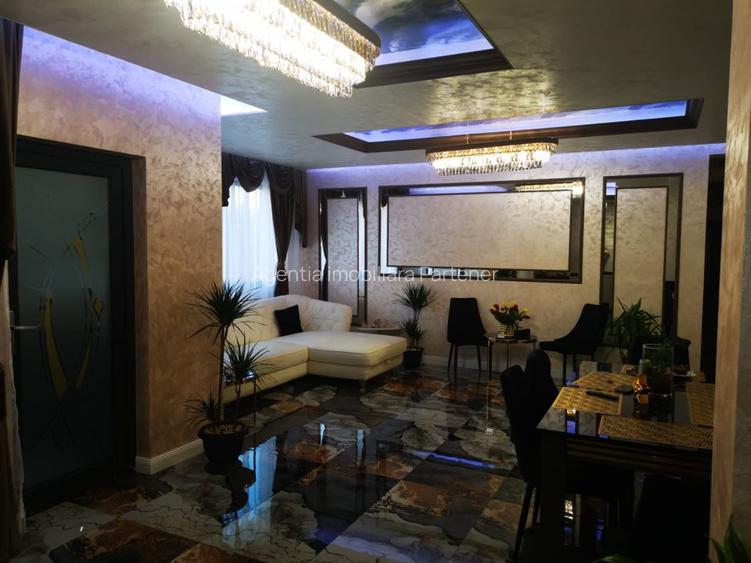 Penthouse cu 5 camere decomandat în Prundu - 4