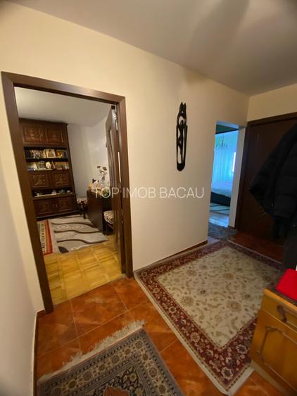 3 camere decomandate cu centrala, foarte spatios, Scoala M Sadoveanu - 7