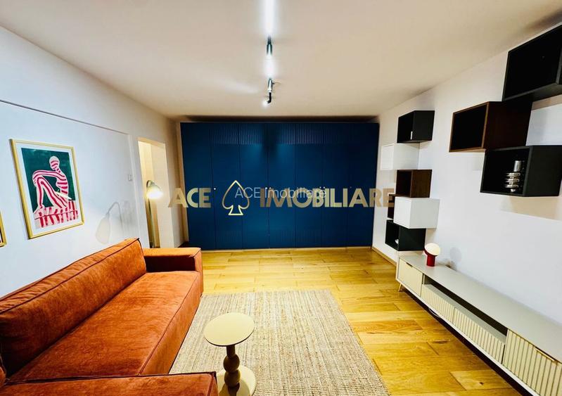 Garsoniera de inchiriat | P-ta Unirii | Metrou | Modern - 3