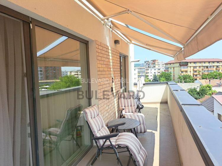 Apartament 2 camere, terasa de 15 mp, garaj subteran, boxa, Centru! - 4