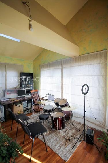 Pipera: Vila individuala cu 10 camere si teren de 600mp! - 10