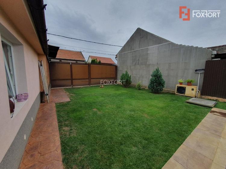 Oportunitate de investitie: 2 case total 8 camere si SAD - Freidorf - 42