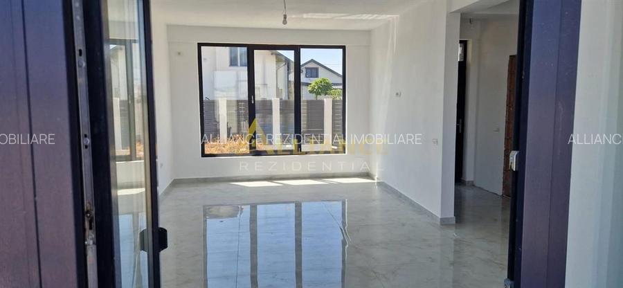 Casa Individuala - 4 camere - 3 bai - 425mp teren - 3