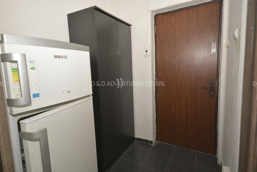 FAVORIT - 5 minute metrou FAVORIT - Garsoniera CONFORT 1 - 6