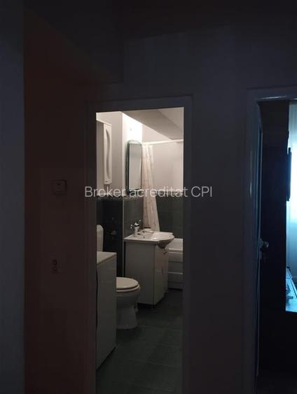 3  camere decomandate centru - 14