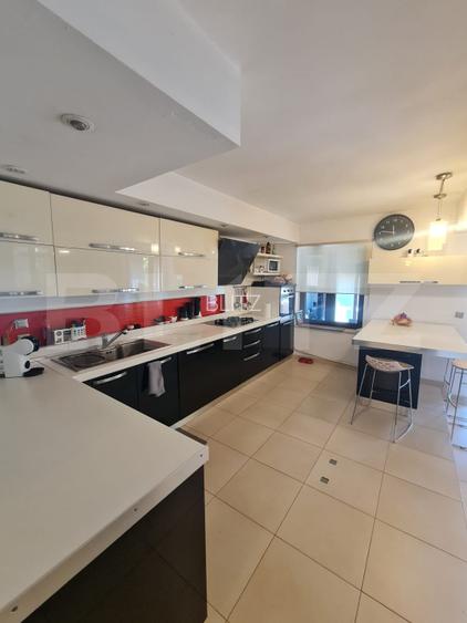 Casa individuala, 4 camere, 219 mp, 520 mp de teren, zona cu acces restrictionat - 8