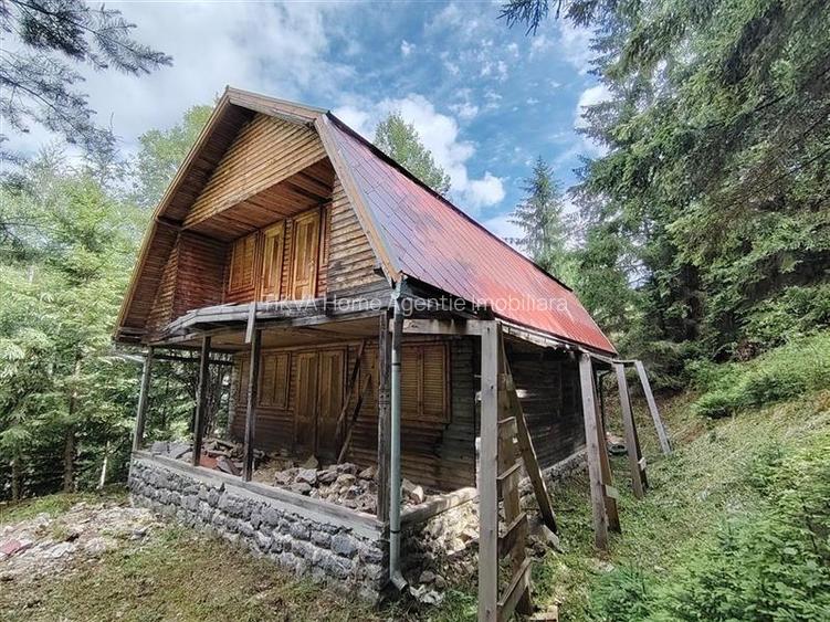 Casa de vacanta nefinalizata (Gheorgheni, zona Magasbukk, km 5) - 2