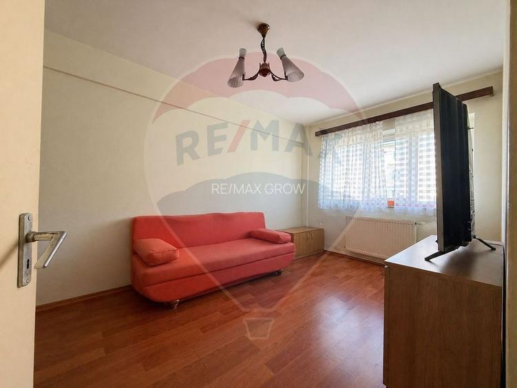 Apartament cu 2 camere de vânzare în zona Centrala - 2