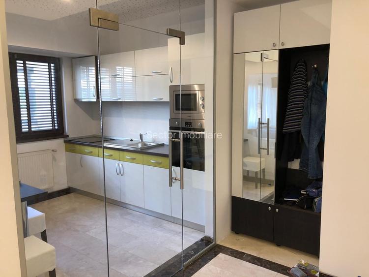 Bulevardul Pipera - 12