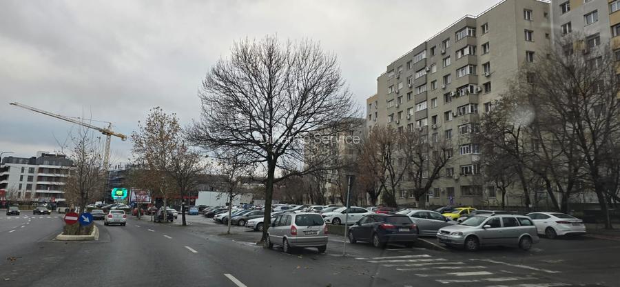 FIZICIENILOR-PENNY, 3 camere, LIBERE, bloc  1983 reabilitat termic - 2