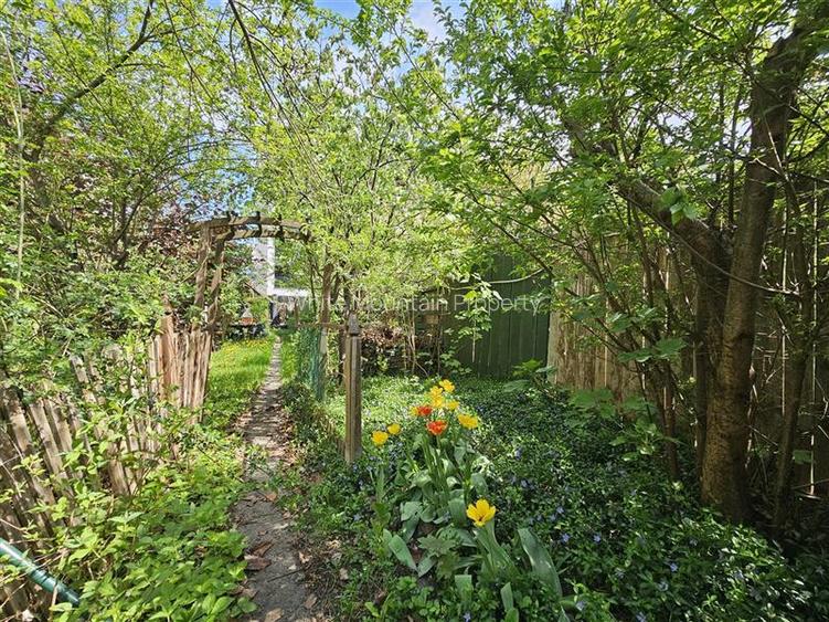 Corp de casa cu gradina proprie in Centrul Istoric - 4