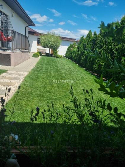 Casa mobilata si utilata cu garaj + foisor, curte amenajata,110 mp, 375mp teren  - 15