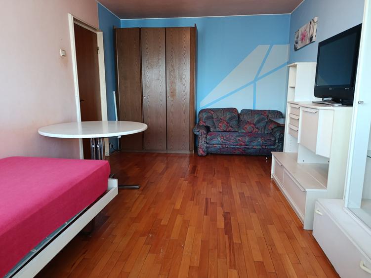 Apartament 2 camere decomandat la 7 minute de metrou Grigorescu (Ilioara)